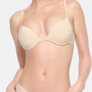 SKIMS Custom Push-Up Plunge Bra Sand Nude 34DD (SK0021) NWT